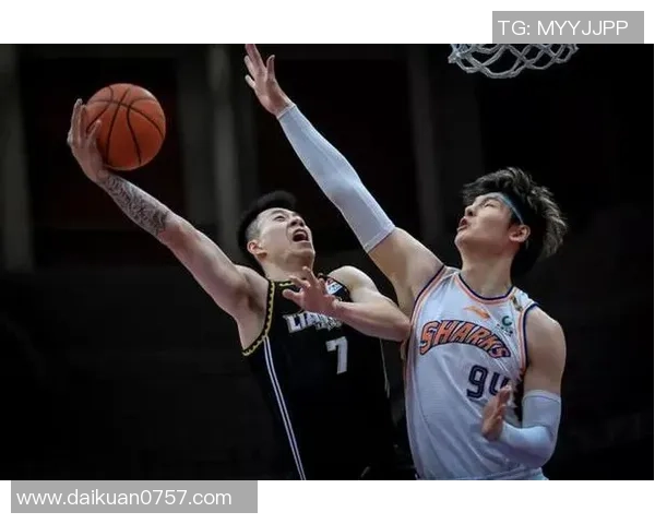 上海篮球队以56分稳居大师赛积分榜首位争夺冠军之路愈加明朗